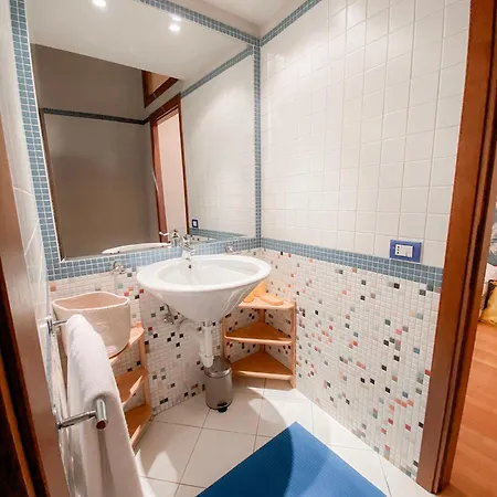 Ponte Pietra Lovely In Apartment